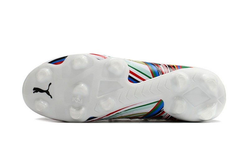 Puma Future Z 1.4 FG/AG Flags Of The World - White/Black/Red/Green